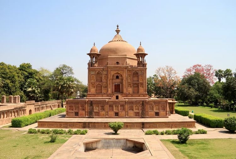 Historic Khusro Bagh sandstone architecture in Prayagraj