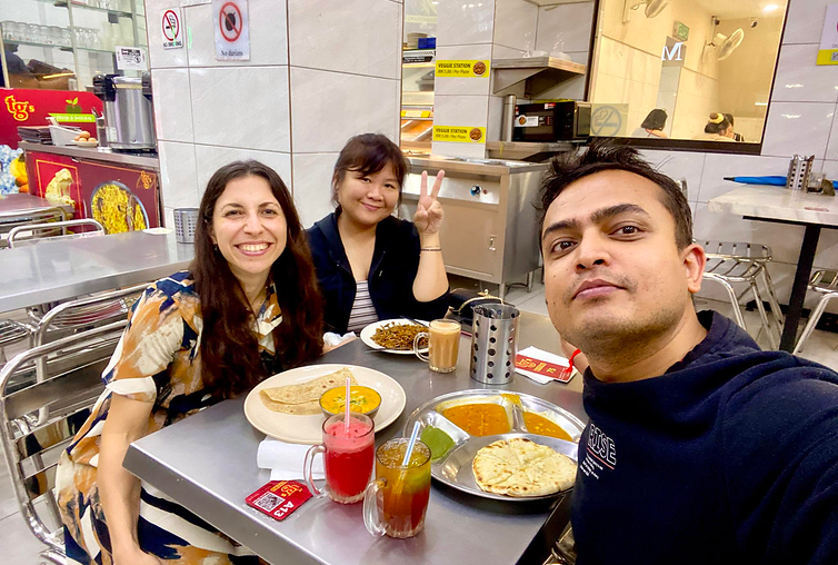 Good friends can turn a simple food stop into a favourite memory